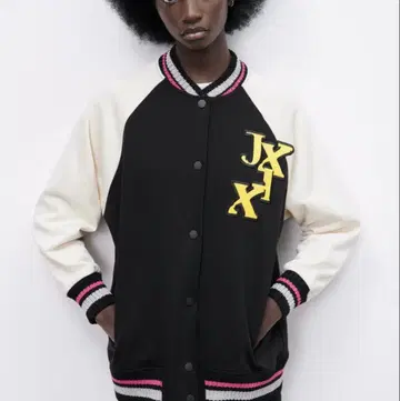 ZARA 저지 바시티 자켓 블랙/화이트/핑크 L 사이즈