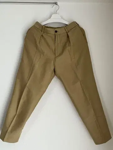 Markaware 페그탑 트라우저 베이지 사이즈 2