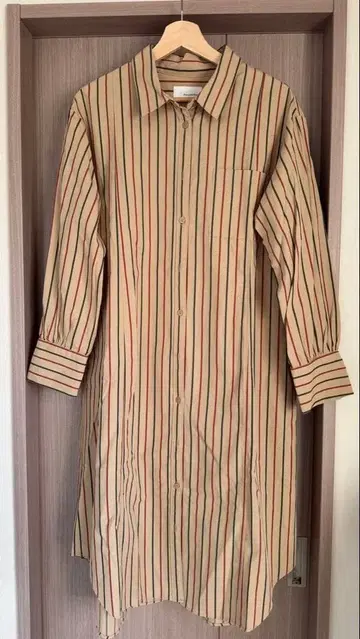 [ 미사용 새상품 ] Green Label Relaxing 롱 셔츠