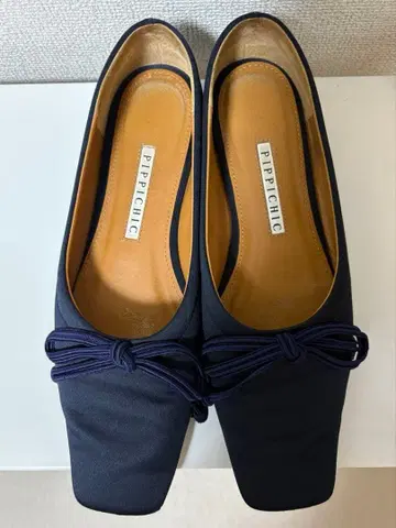 PIPPICHIC 네이비 새틴 밸리 슈즈