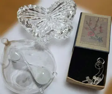 실버 캣 귀걸이 나비 유리 소품함 유리 모래시계