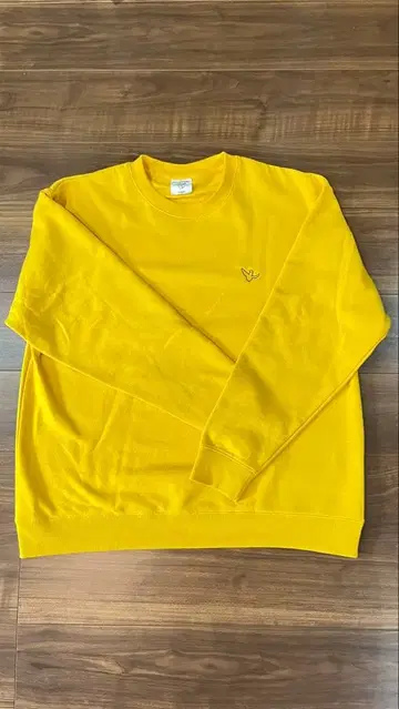 (What it isNt) MARKGONZALES 맨투맨 BROOKED