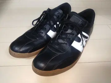 mobus 가죽 스니커즈 블랙 27~27.5cm M-0403T-2010