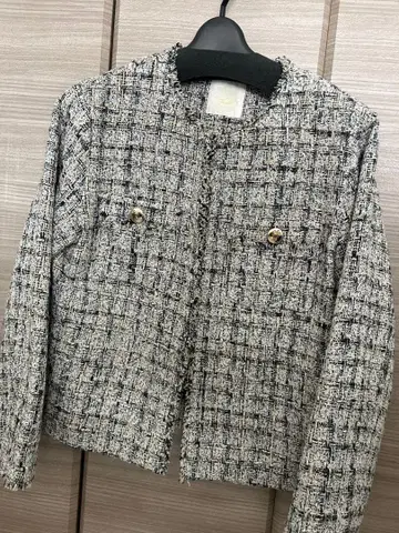 노카라 블랙 화이트 트위드 자켓 WORLD