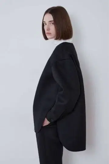 택 포함 새상품 루필 울 저지 본딩 자켓 블랙