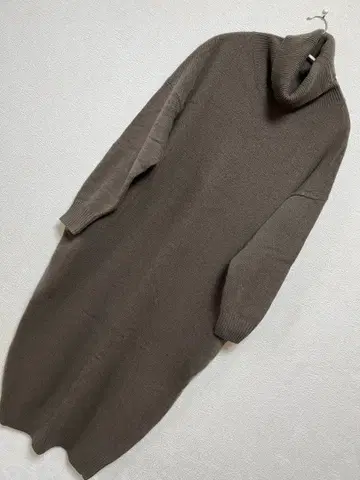 JOURNAL STANDARD 터틀넥 롱 원피스 브라운