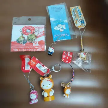 헬로키티 스트랩 키링 6개