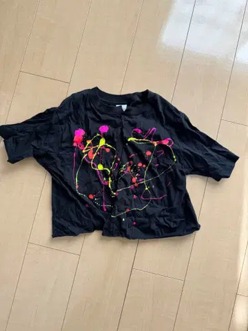 버레스크 도쿄 T셔츠