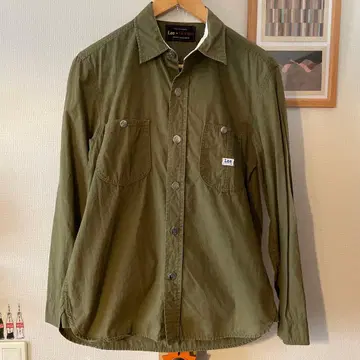 Lee x DOORS 긴팔 셔츠 올리브