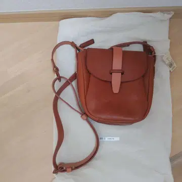 genten 안장 벨트 오버 세로형 숄더백