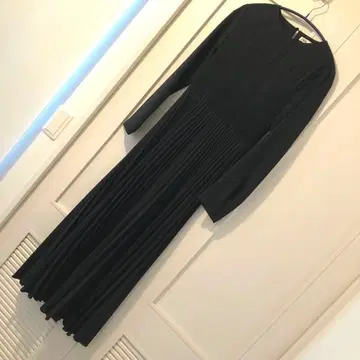 미사용품 ZARA 블랙 플리츠 원피스 롱 블랙