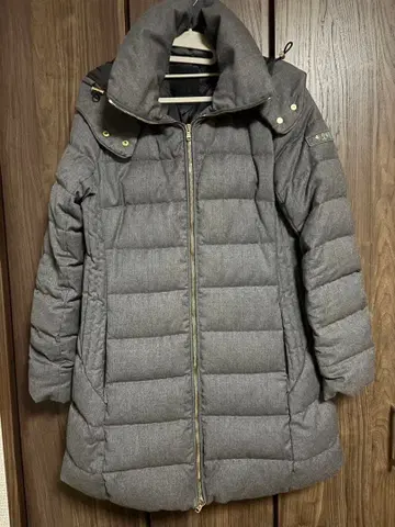 새상품급 Tomorrowland 별주 타트라스 다운 그레이 sz3