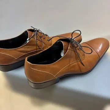 새상품 whoop-de-doo 브라운 가죽 드레스 슈즈