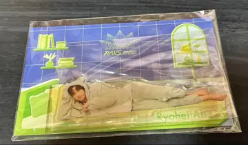 아베 료헤이 아크릴 스탠드 누워있는 포즈