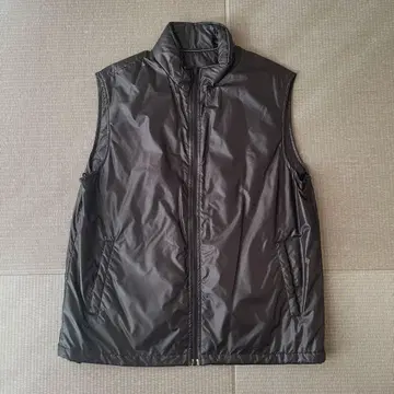 [클리닝 완료] 블랙 슬리브리스 베스트 YKK 지퍼 리버서블