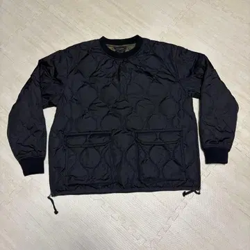 Taino 다운 풀오버 블랙