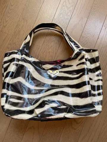 싱크비 제브라 패턴 토트백