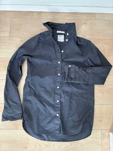 MADISONBLUE 셔츠 (네이비)