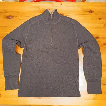 TOMORROWLAND 트리코트 하프 지퍼 상의