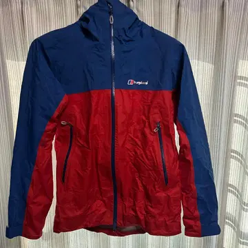 버그하우스 마운틴 후드티 GORE-TEX 리암 갤러거