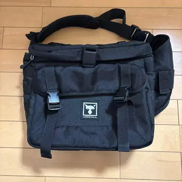 JACKALL 숄더백 블랙