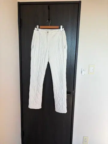 캘러웨이 골프 충전솜 퀼팅 팬츠 M 사이즈 화이트