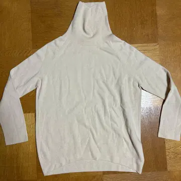 MUSE de Deuxieme Classe 터틀넥 스웨터 크림