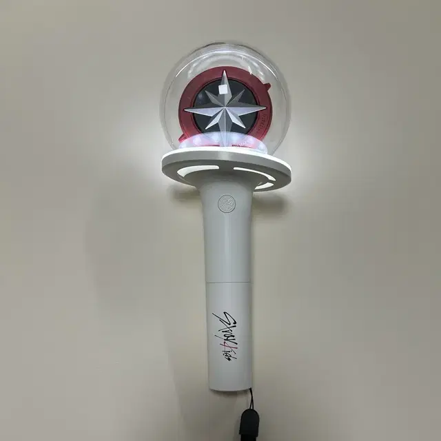 무배)스트레이키즈 응원봉 나침봉 ver.2 +응원봉배터리