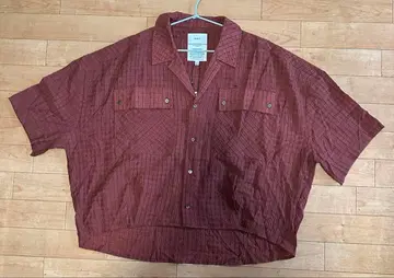 KHAKI 버건디 체크 무늬 반팔 셔츠