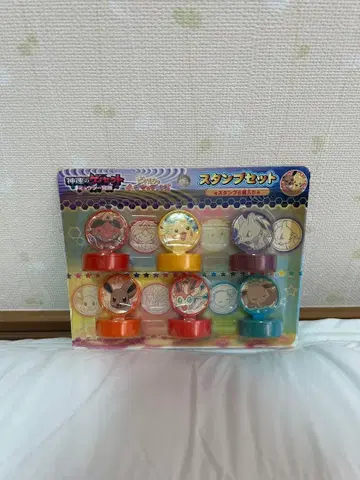 신속의 게노세 뮤츠 각성 피카츄와 이브이 프렌즈 스탬프 세트