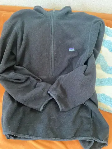 Patagonia Synchilla 블랙 하프 지퍼 L