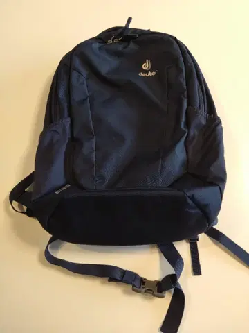 deuter 네이비 백팩