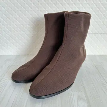 새상품급 Wacoal 숏부츠 삭스부츠 23cm EEE 브라운