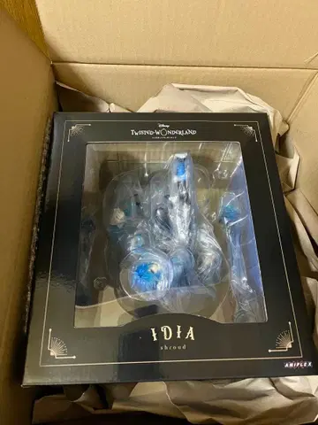 미개봉 트위스테 이데아 슈라우드 1/8 스케일 피규어