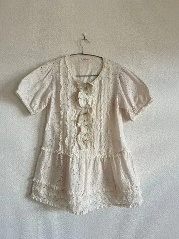 PINKHOUSE [ 새상품급 ] 아이보리 프릴 포함 반팔 블라우스