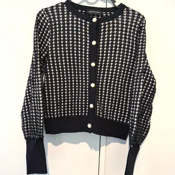 QUEENS COURT 퀸즈 코트 하운드 투스 가디건