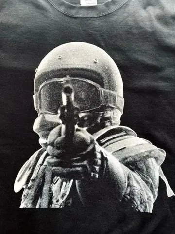 미쳐 피는 썬더 로드 T셔츠 XL 사인 포함 공식 미사용 새상품