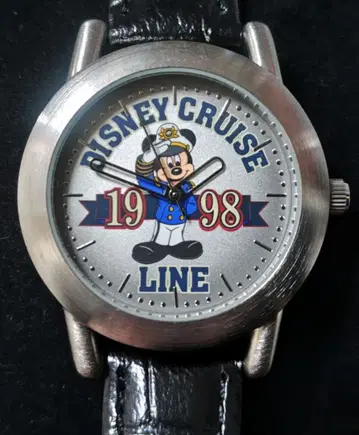 디즈니 크루즈라인 한정판 손목시계 미키 절판 레어 가동 새상품급