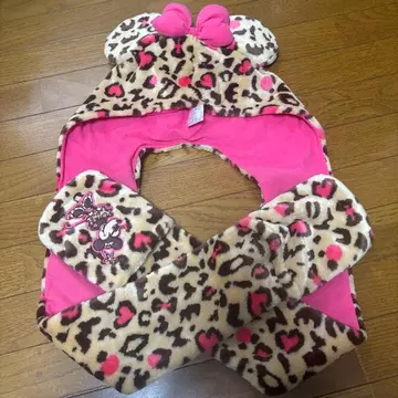 미니 팬캡 머플러 장갑 포함 레오파드 무늬