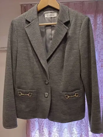 그레이 자켓과 플리츠 스커트 세트 도쿄 스타일 포멀