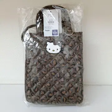 LOWRYSFARM 헬로키티 퀼팅 miniBAG 레오파드