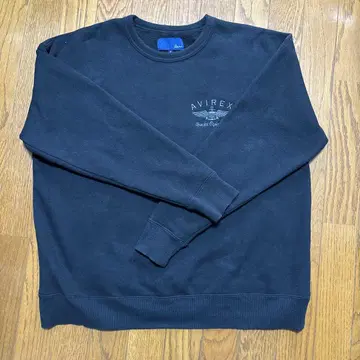 AVIREX 블랙 트레이닝복