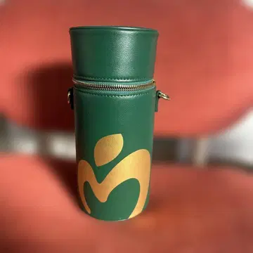 그린 로고 원통형 케이스