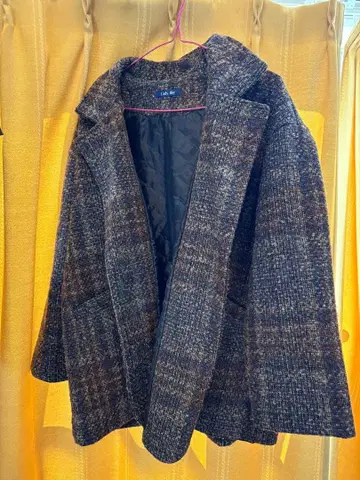 다크 브라운 체크 무늬 체스터 코트