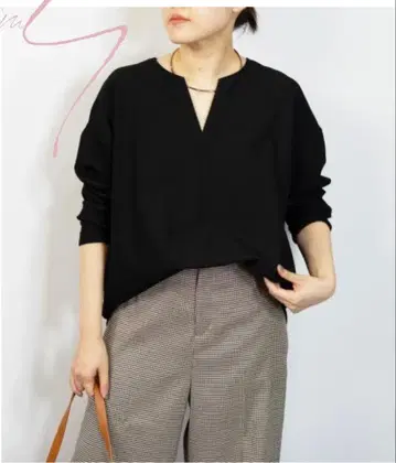 BARNYARDSTORM 블랙 V넥 긴팔 셔츠 사이즈 0