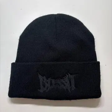 BLESS U 자수 로고 니트 모자 블랙