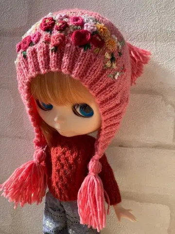 브라이스 아웃핏 손뜨개질 손자수 니트 모자