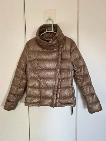 브라운 다운 자켓