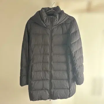유니클로 후드 부착 롱 다운 자켓 사이즈 L