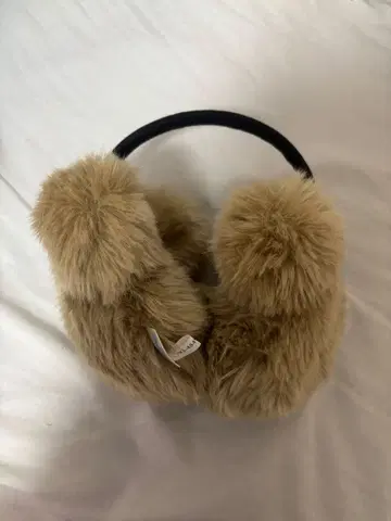 디즈니 베이지 귀도리